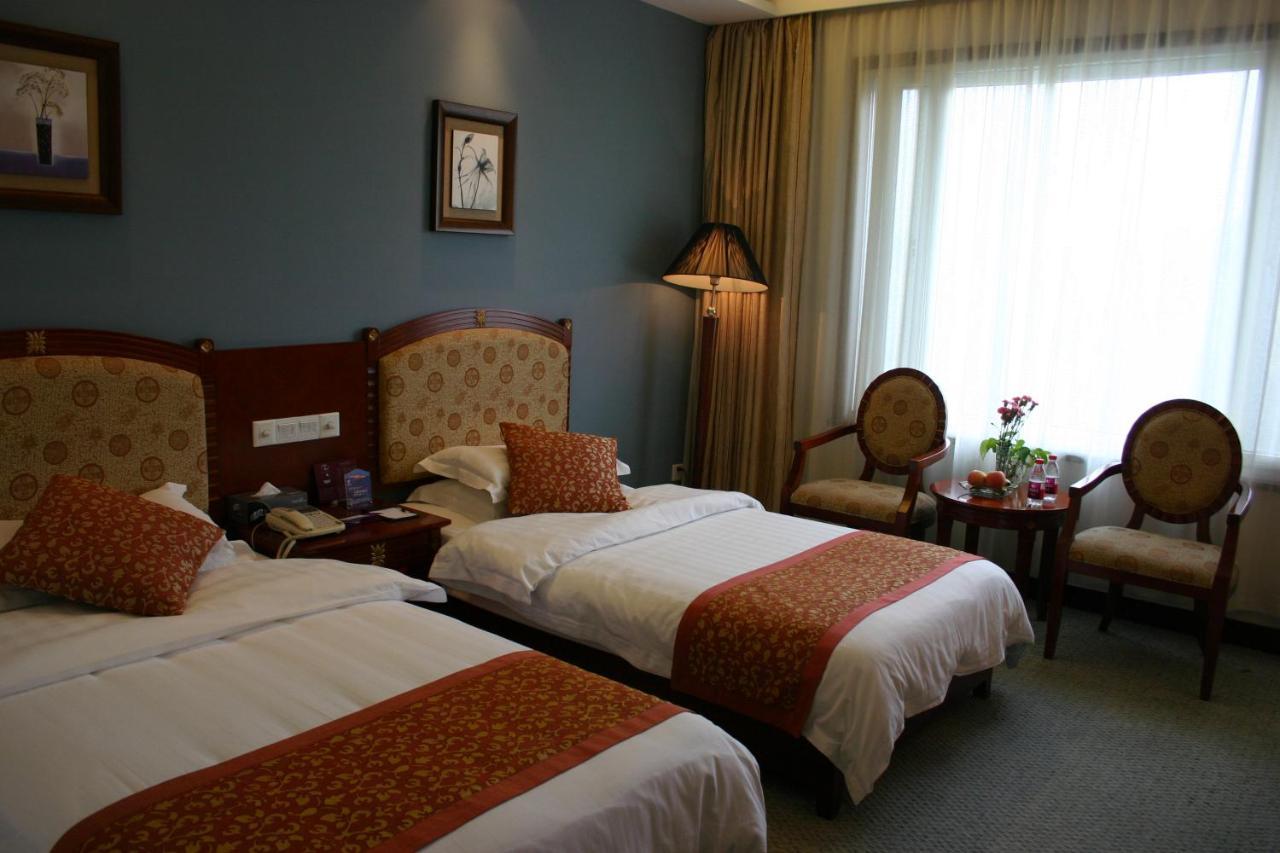 Suzhou Taoyuan International Holiday Hotel Exterior foto